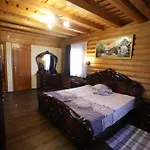 2000 Guest house Podobovets